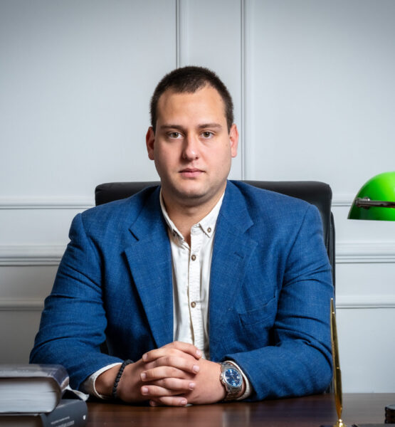 Advokatski pripravnik Nenad Mihajlovic